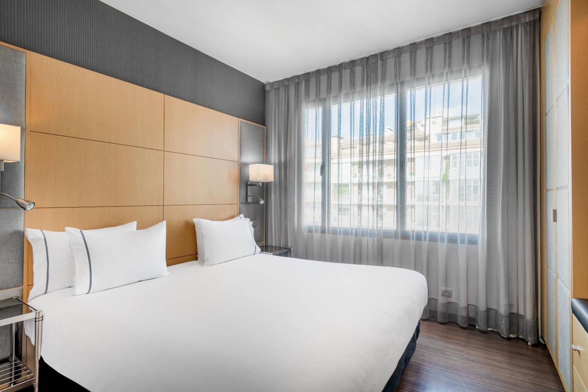 Ac Hotel Victoria Suites By Marriott Barcelona Exterior photo
